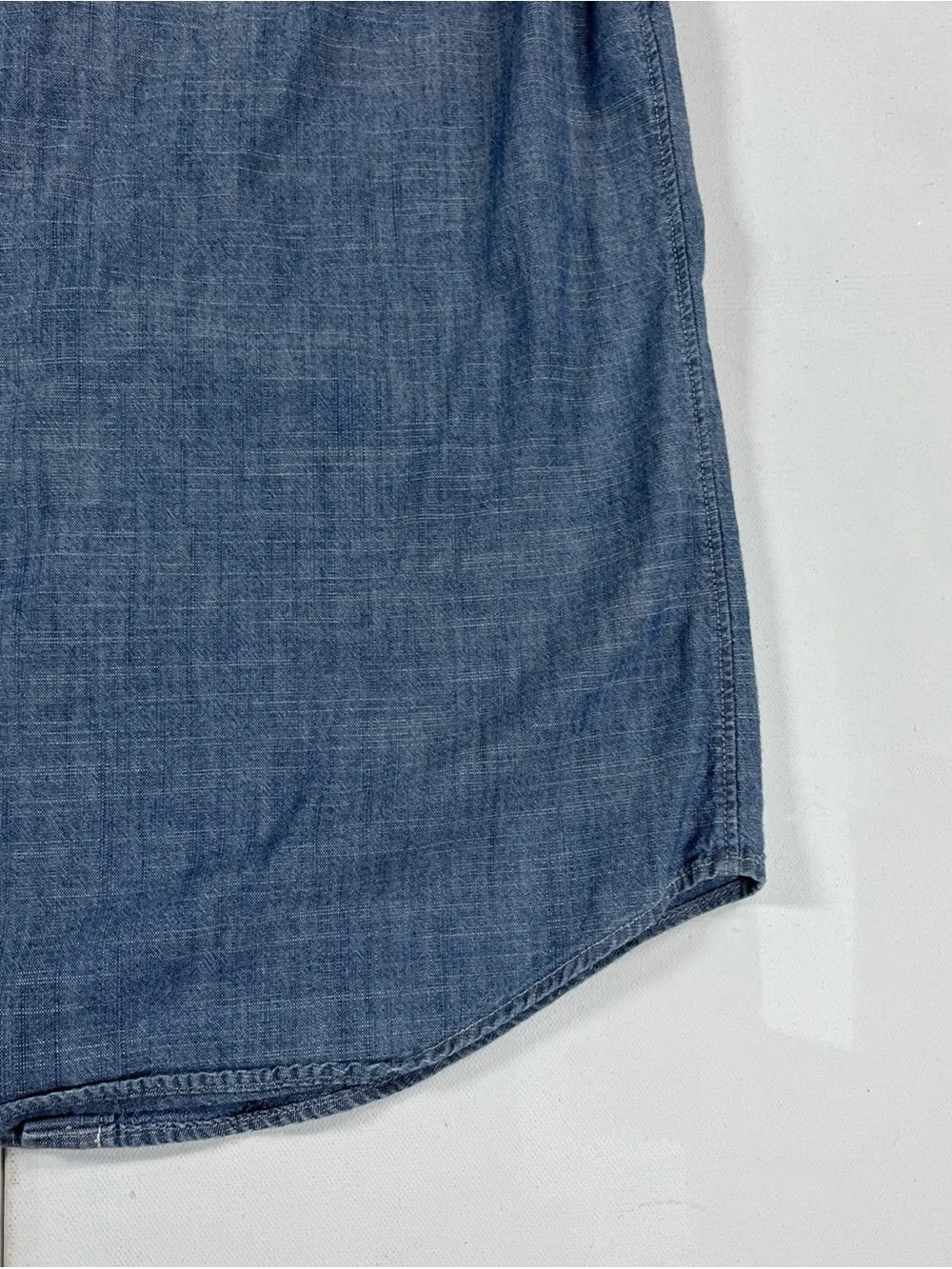 J Crew Chambray Shirt Short Sleeve Button Down Slim Fit Pocket Blue Men’s S